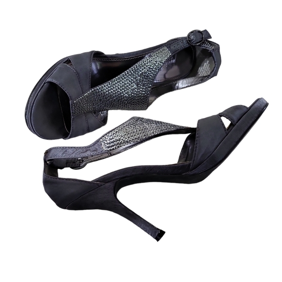 *sold* Jacqueline Ferrar Women's Silver Sparkle Open Toe Heels Sandals Size 6.5M - Picture 4 of 10